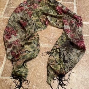 floral pattern scarf